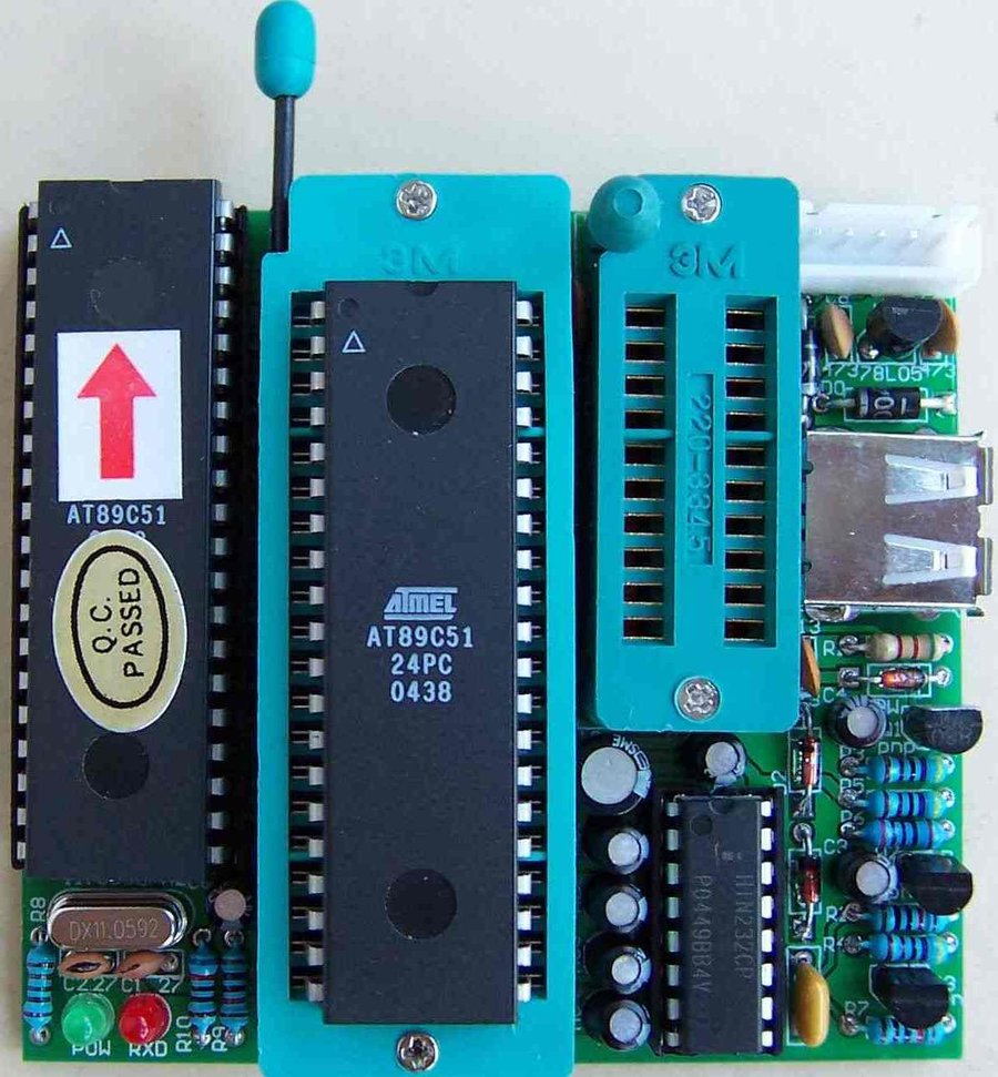 Easy51 串口编程器.jpg