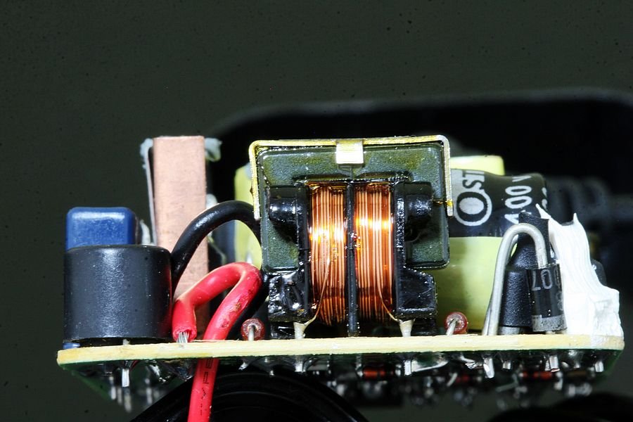 HIPRO 5V2A-05.jpg