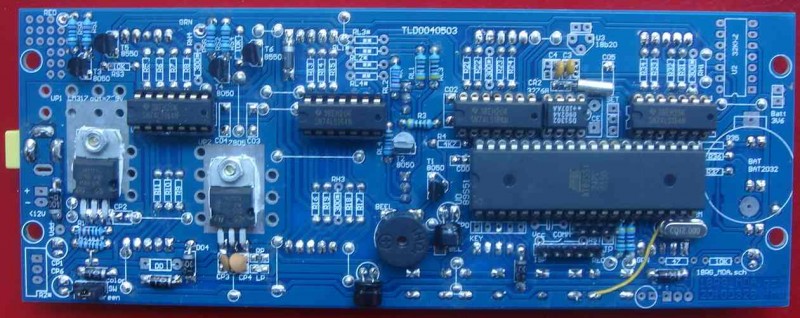 18_164 基本上安装焊接完成的走线面.jpg