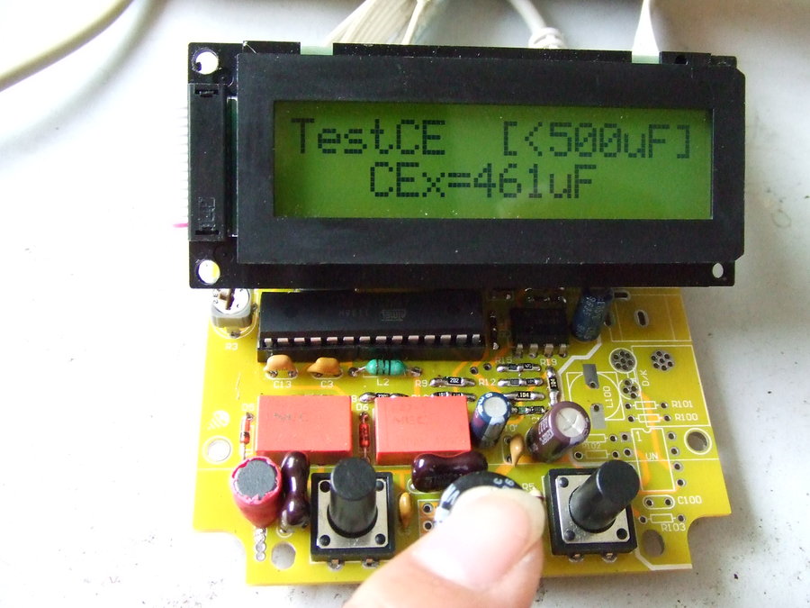 470UH的电解电容 尼吉康