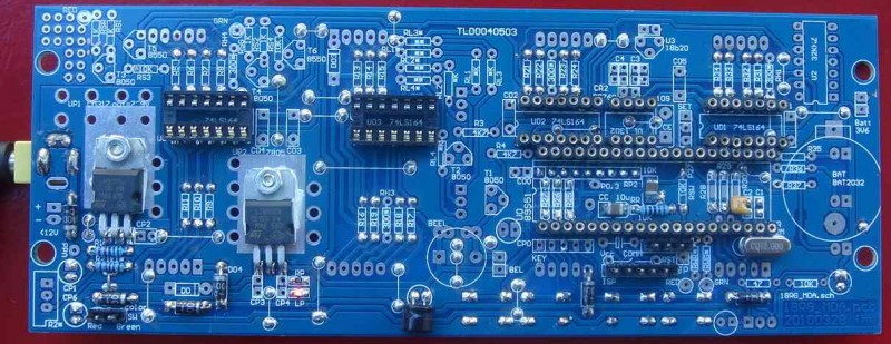 18_164_基本元器件组装半成通电 走线面.jpg