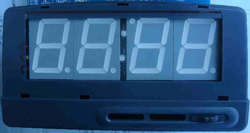 164_4LED 外壳显示窗口 之配合比划.jpg