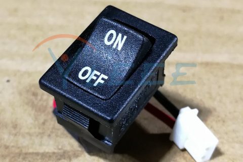 250V6A船形开关RLEIL ROCKER SWITCH RL3 T25/55 10A125VAC带插头