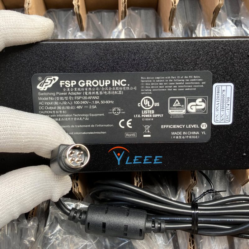 FSP120-AFAN2 DESKTOP POWER SUPPLY 48 VDC 2.5A- 120 W POWER 4DIN插头