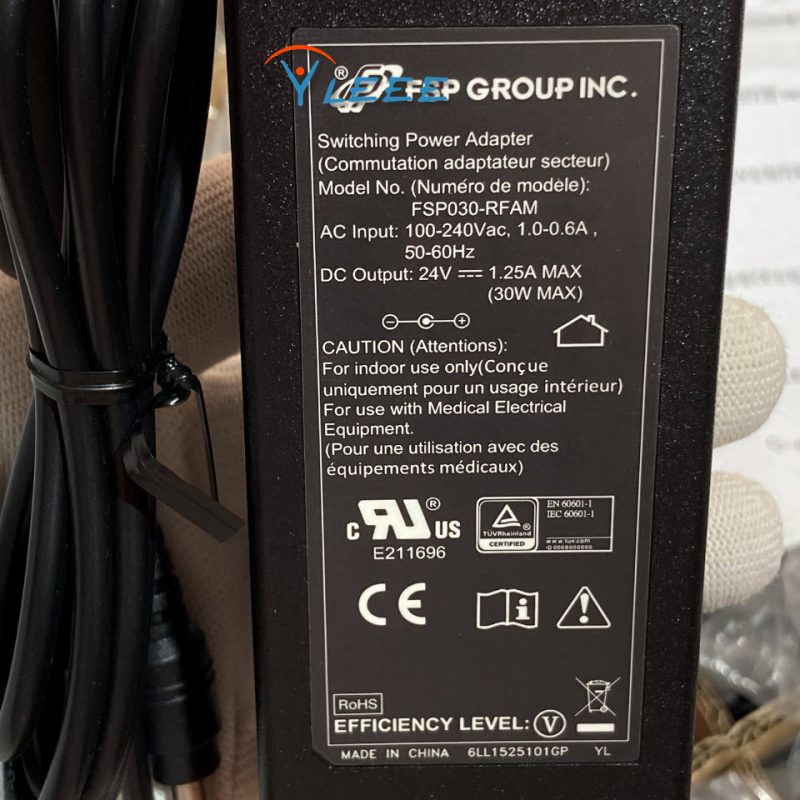 FSP030-RFAM 24V1.25A AC电源适配器