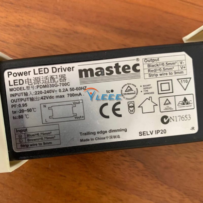 Power LED Driver mastec LED电源适配器MODEL型号:PDM030G-700C |