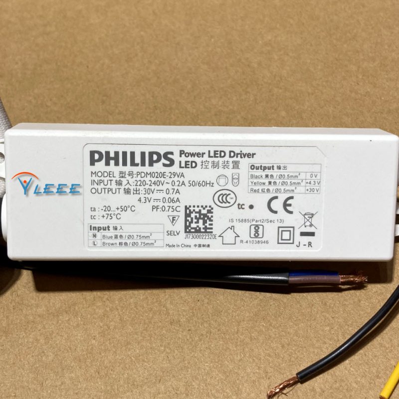 MODEL 型号：PDM020E-29VA 飞利浦LED控制装置30V0.7A 4.3V0.06A